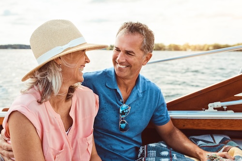Smart Strategies to Control Summer Spending After 40 Without Sacrificing Fun