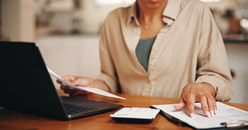 Track Spending Fast—The 15-Minute Method For Busy People